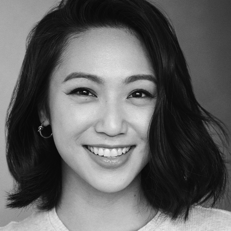 Black and white head shot of actress Oon Shu An